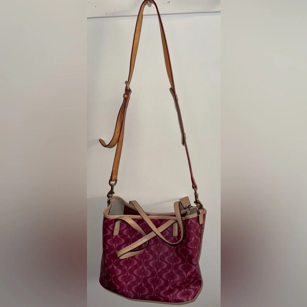 COACH Signature F26201 Park Metro Dream C Small Convertible Tote Handbag purse